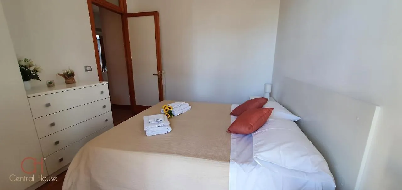 Central House Lecce Daire