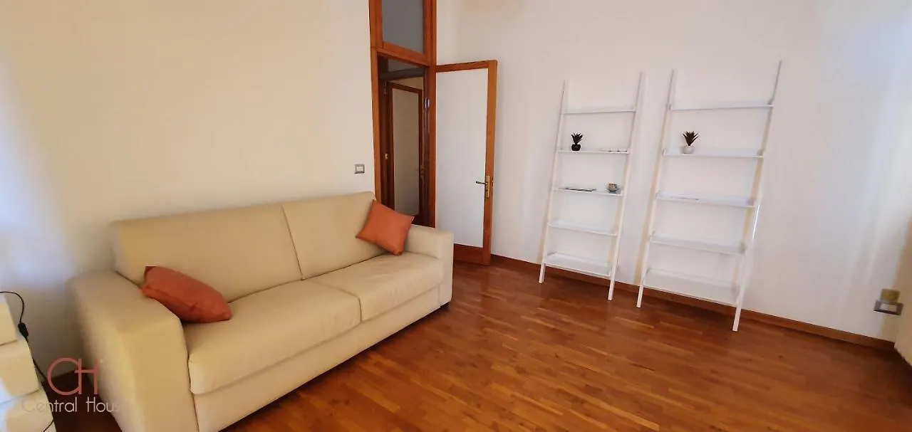 Central House Lecce Apartment
