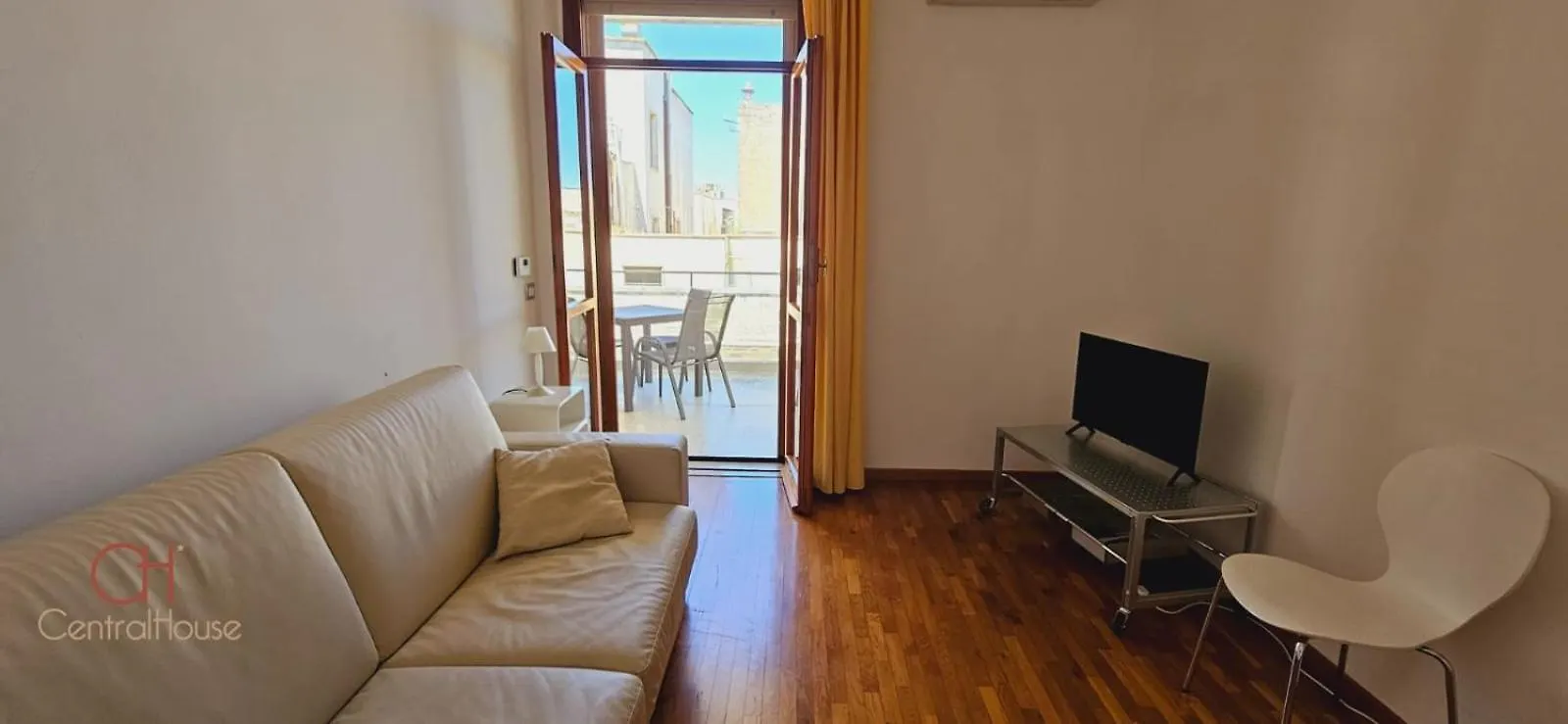 Central House Lecce Daire