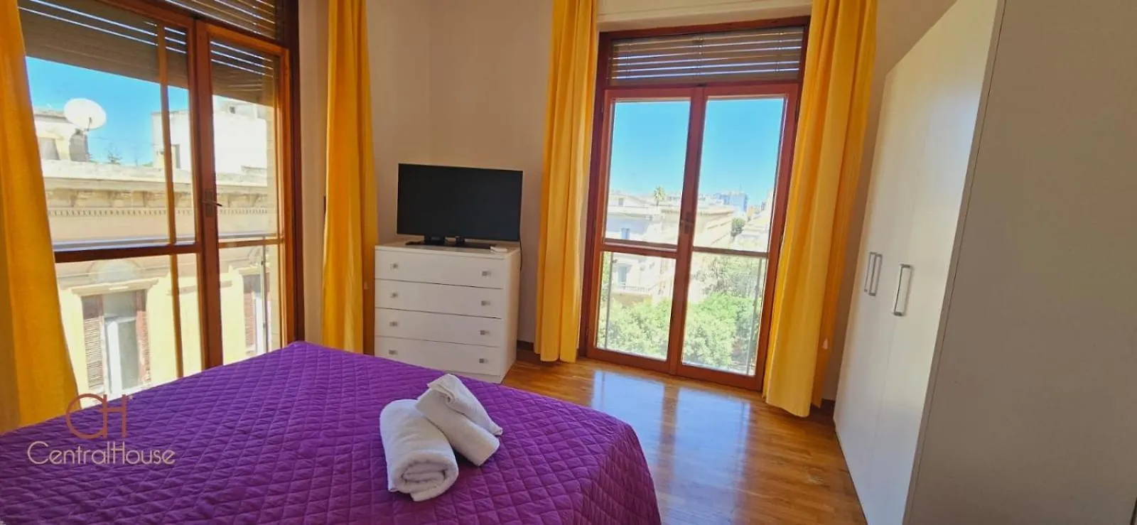 Central House ليتشي 0*,  إيطاليا